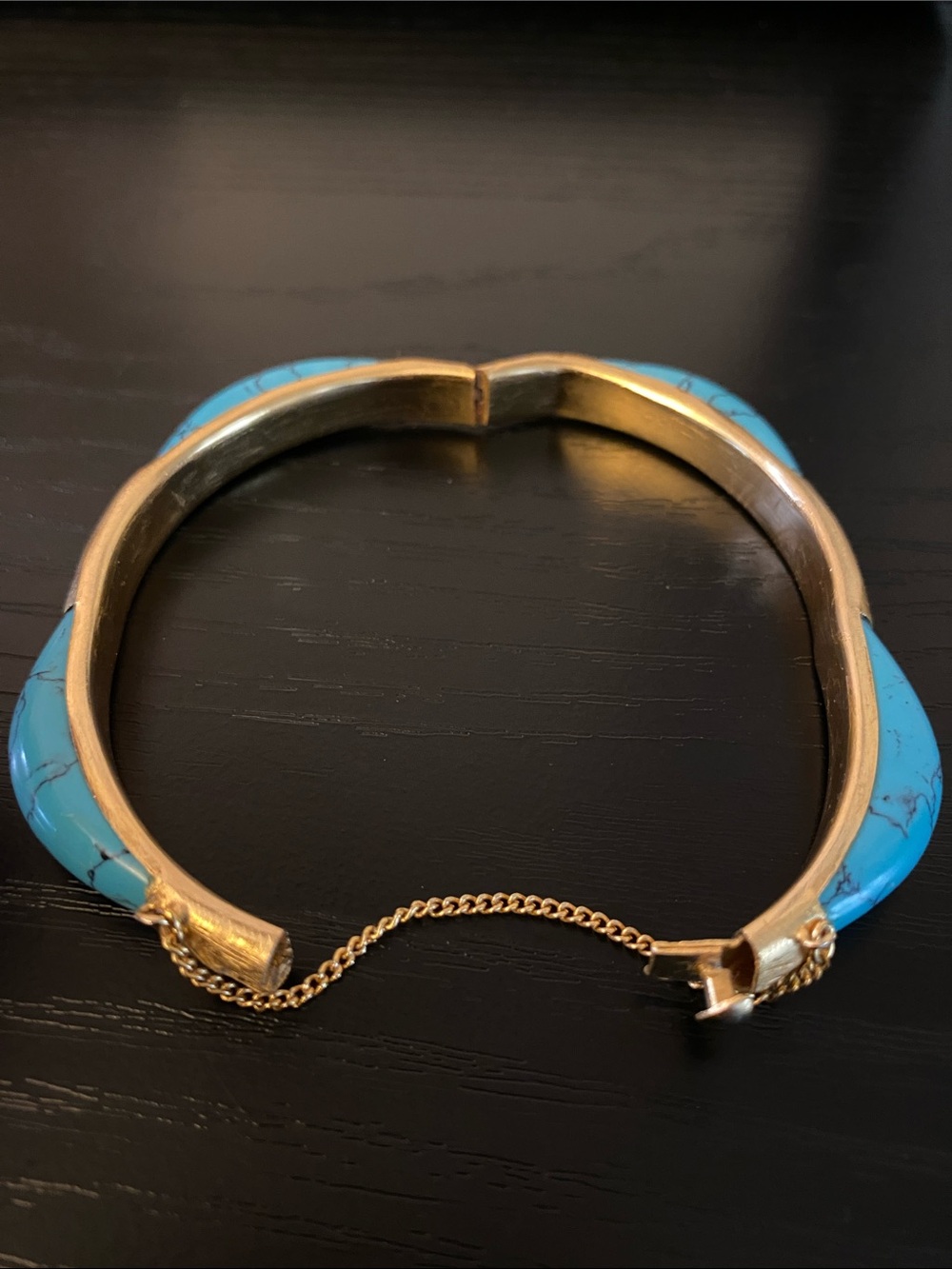 Vintage 60’s Faux Turquoise and Gold Tone Bangle Bracelet - Picture 3 of 7